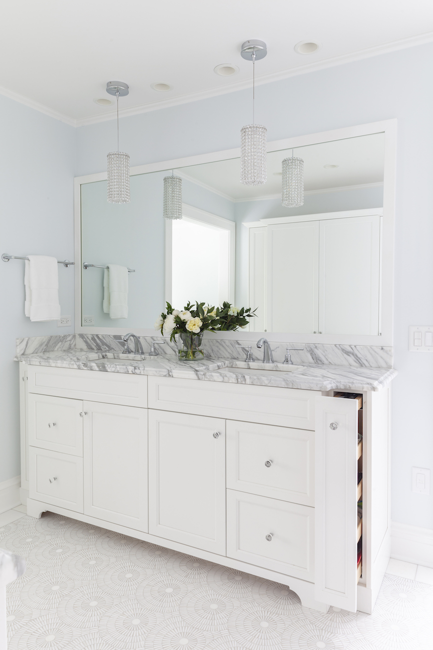 bathroom-vanity-tks-design-studio-glen-ellyn-il