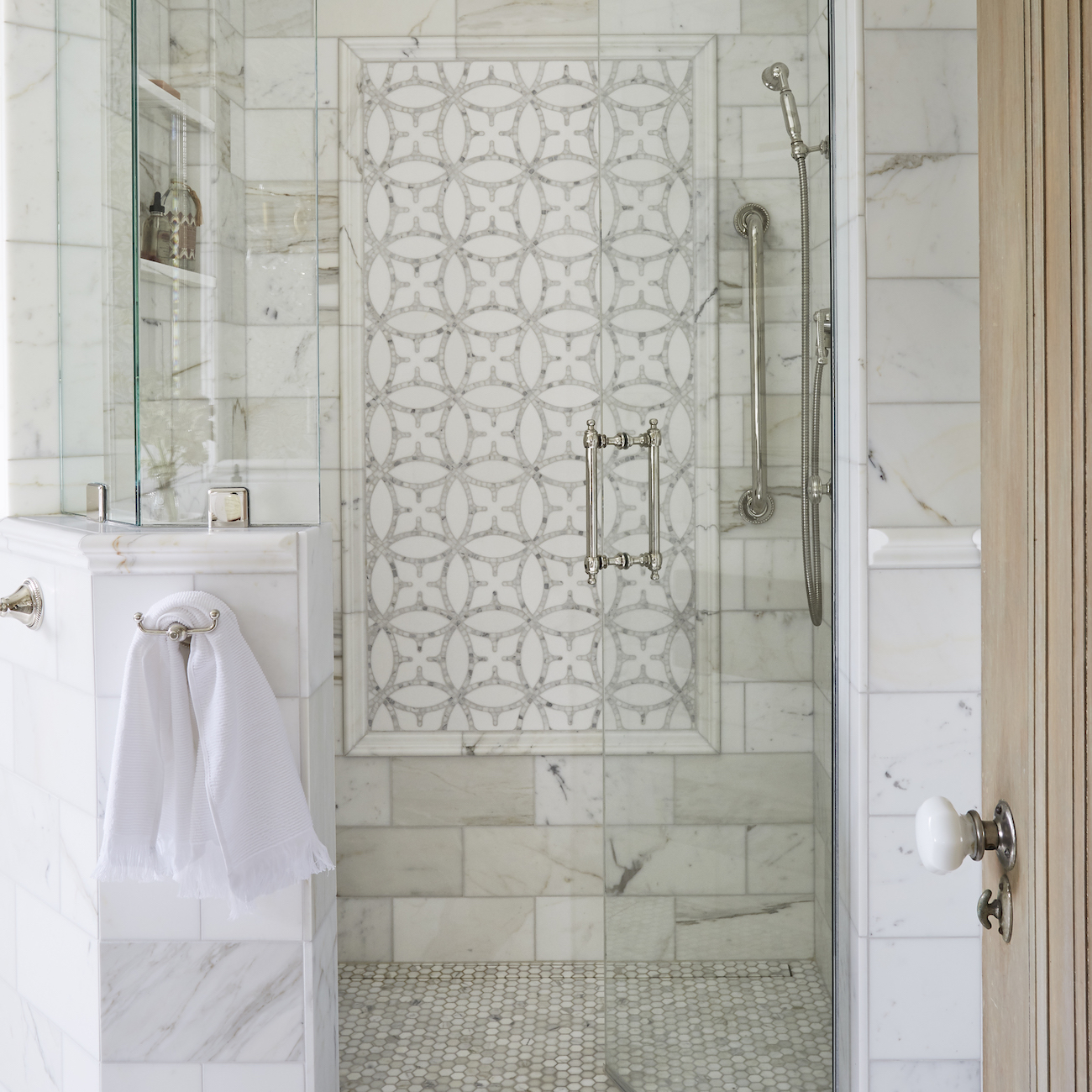 primary-bathroom-shower-design-glass-door