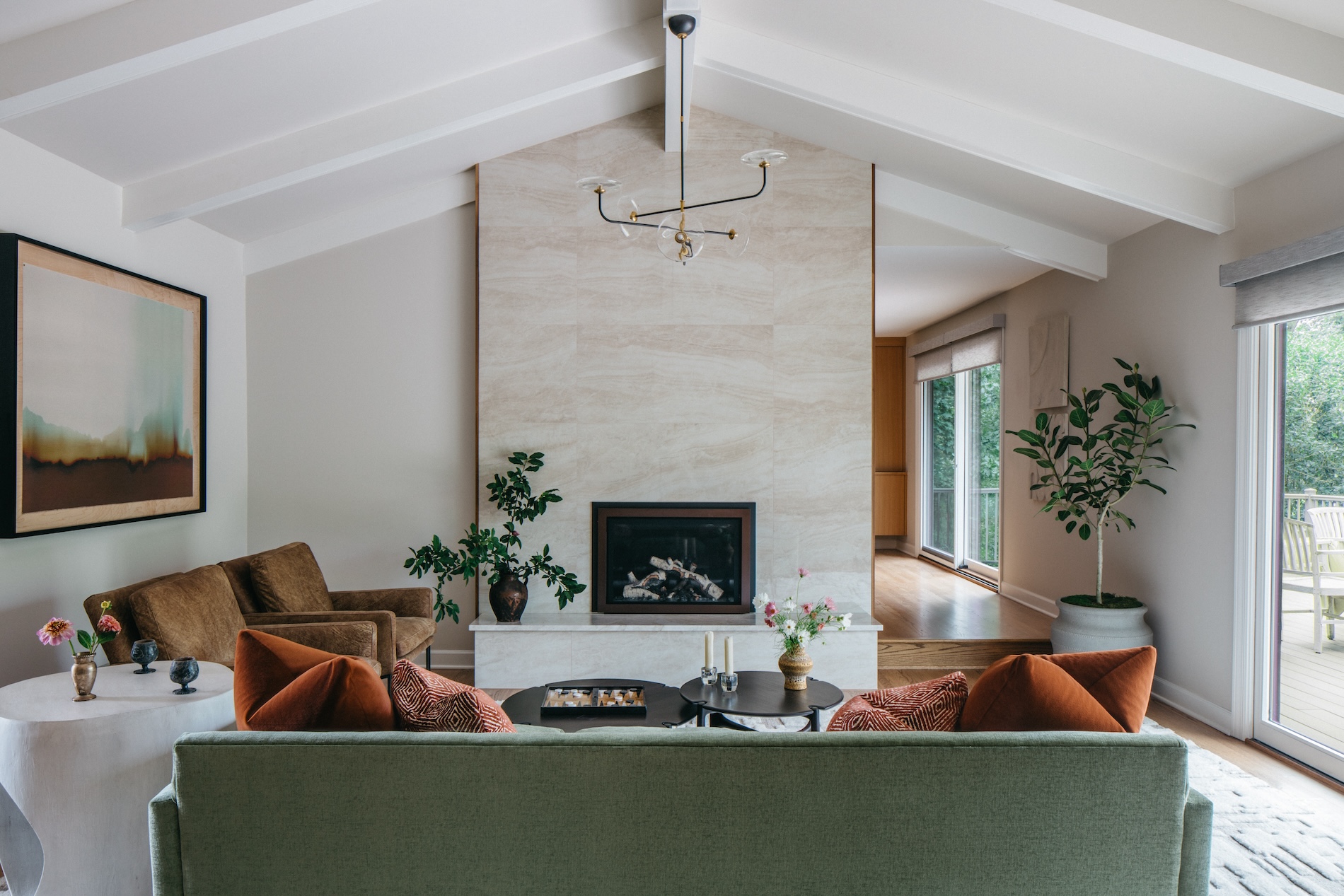 tks-design-group-living-room-interior-design