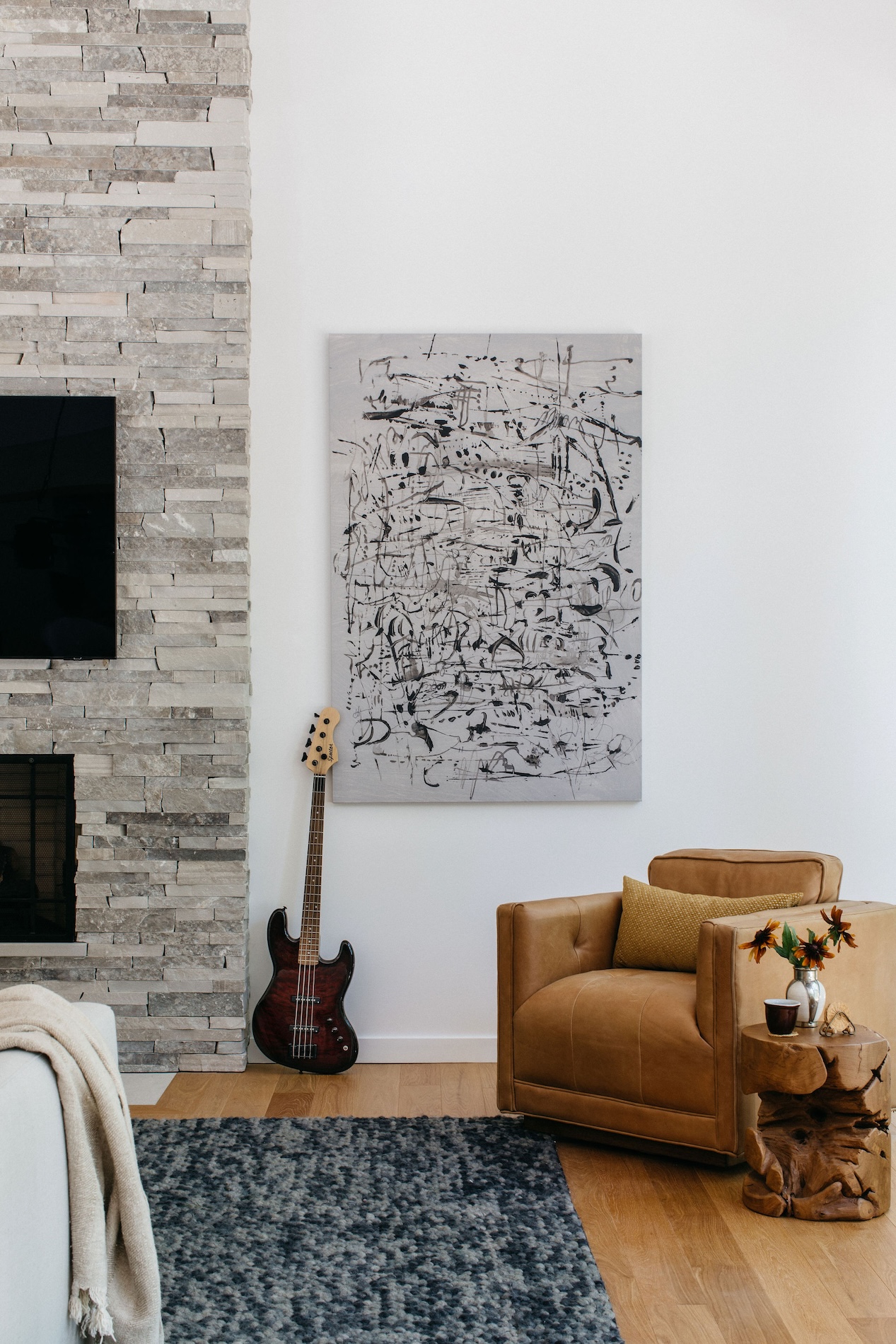 accent-chair-and-electric-guitar