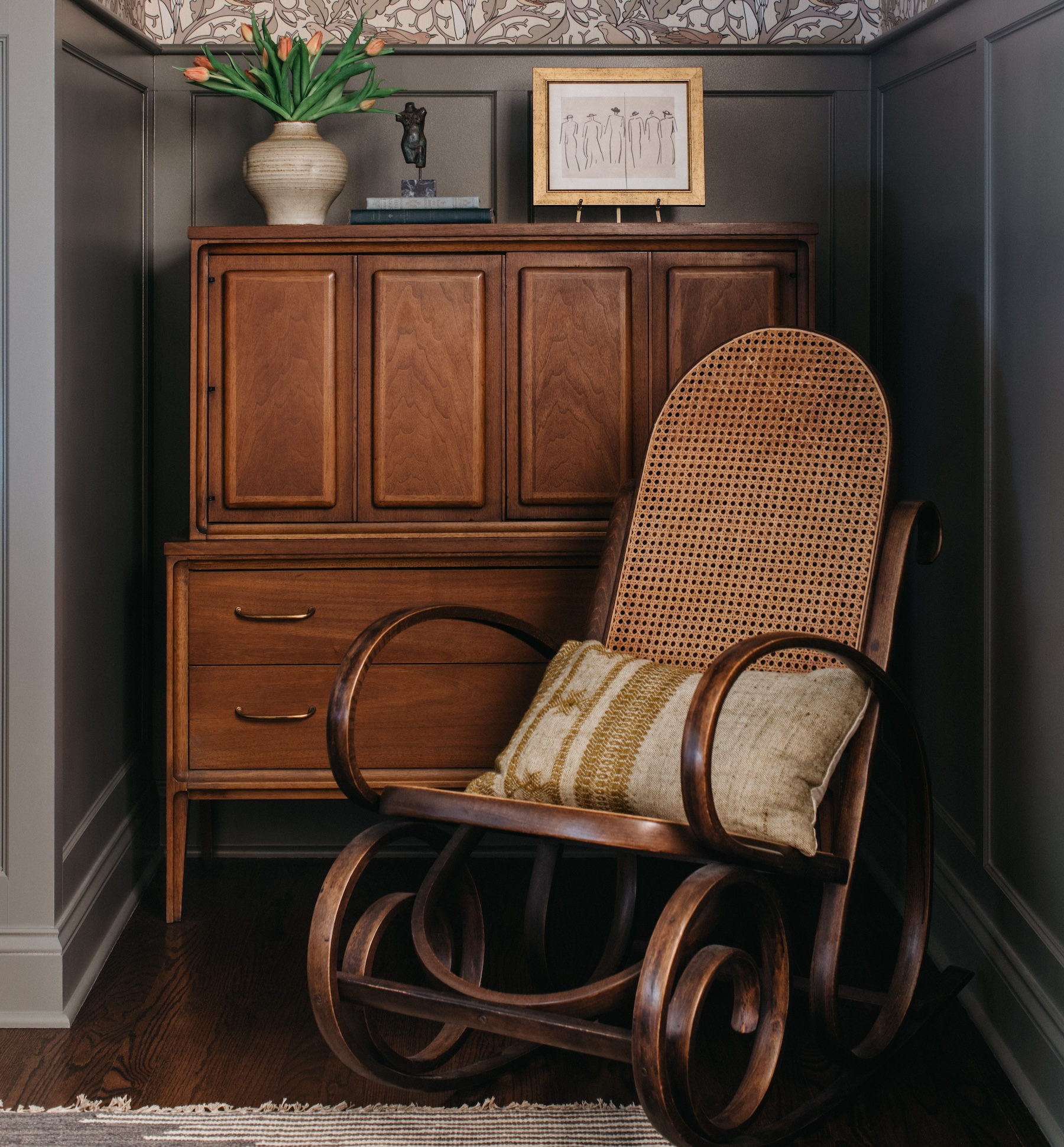 Antique Chair Interior Design Tks