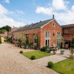 Old,farm,outbulding,converted,into,luxurious,countryside,home,within,charming