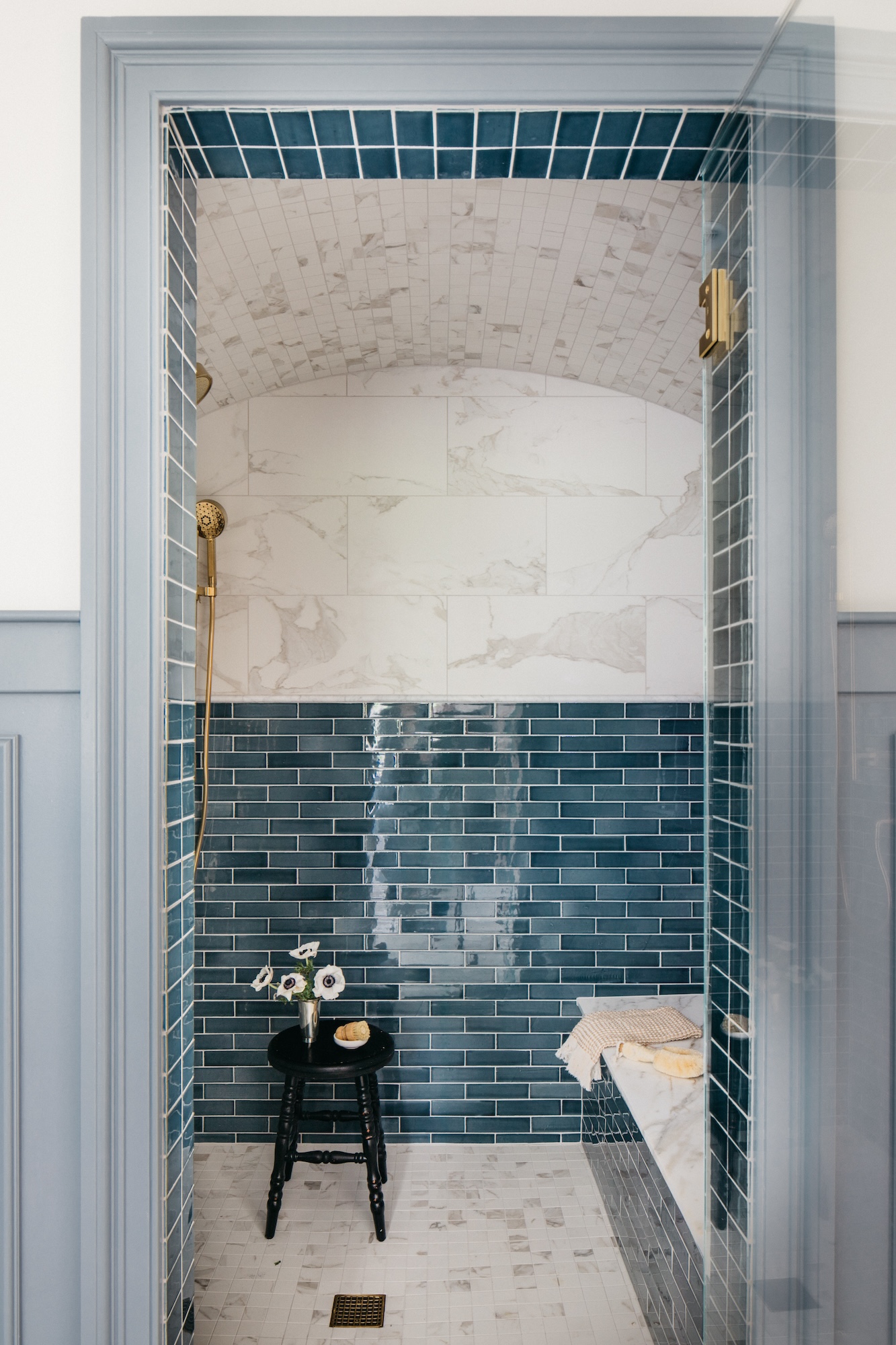 blue-tile-shower-detail-glen-ellyn-il