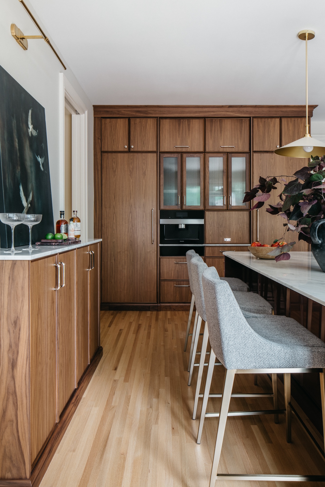 kitchen-design-wood-floors-and-cabinetry-glen-ellyn-il