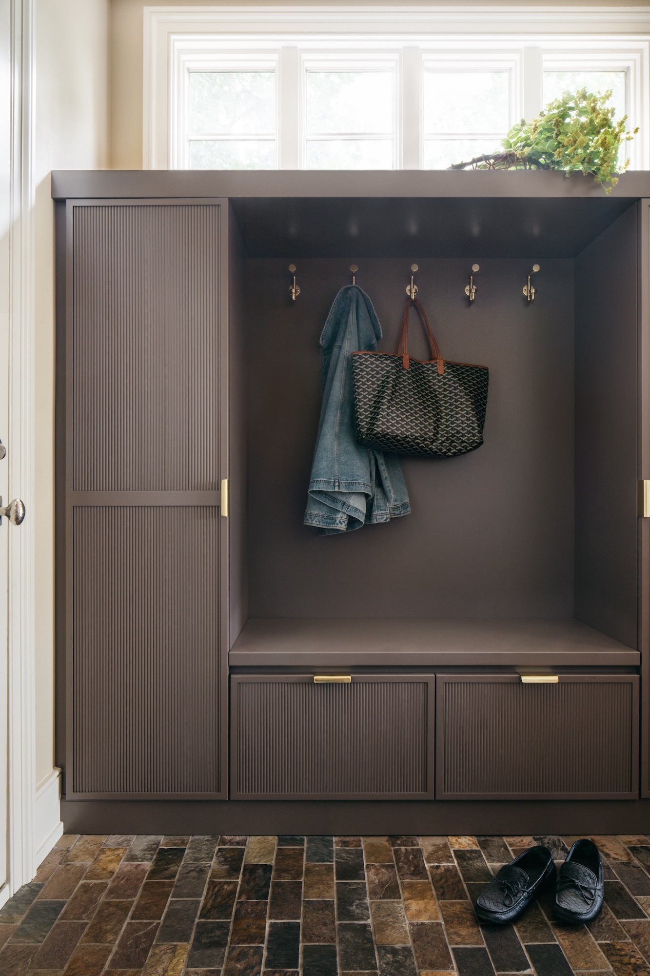 storage-design-glen-ellyn-il-interior-design