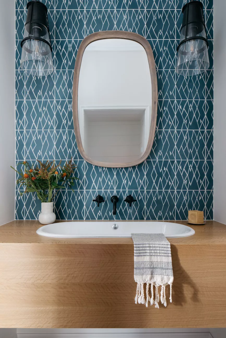 bathroom-interior-design-wood-vanity