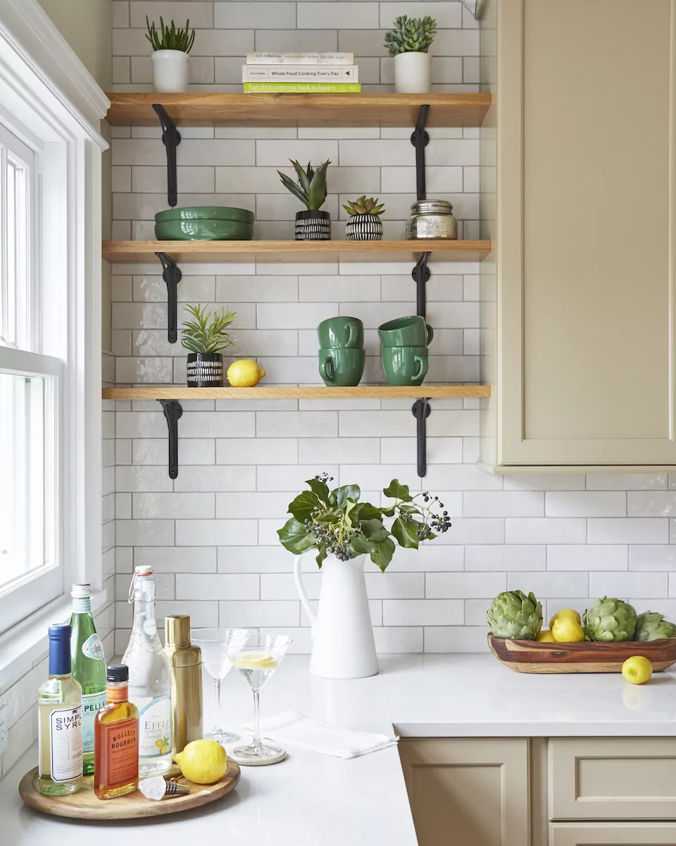 floating-shelves-kitchen-design-downers-grove-il