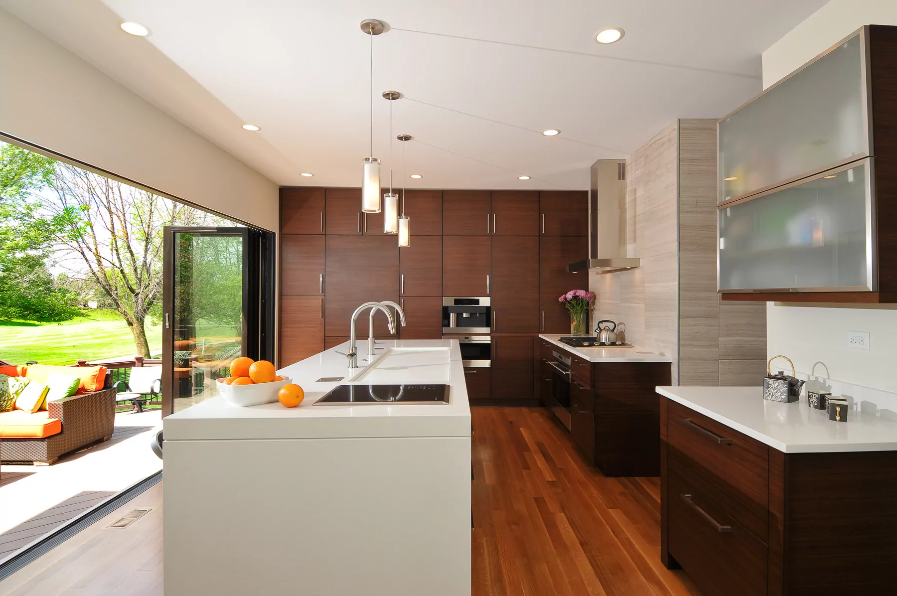 modern-kitchen-bamboo-cabinetry.jpg
