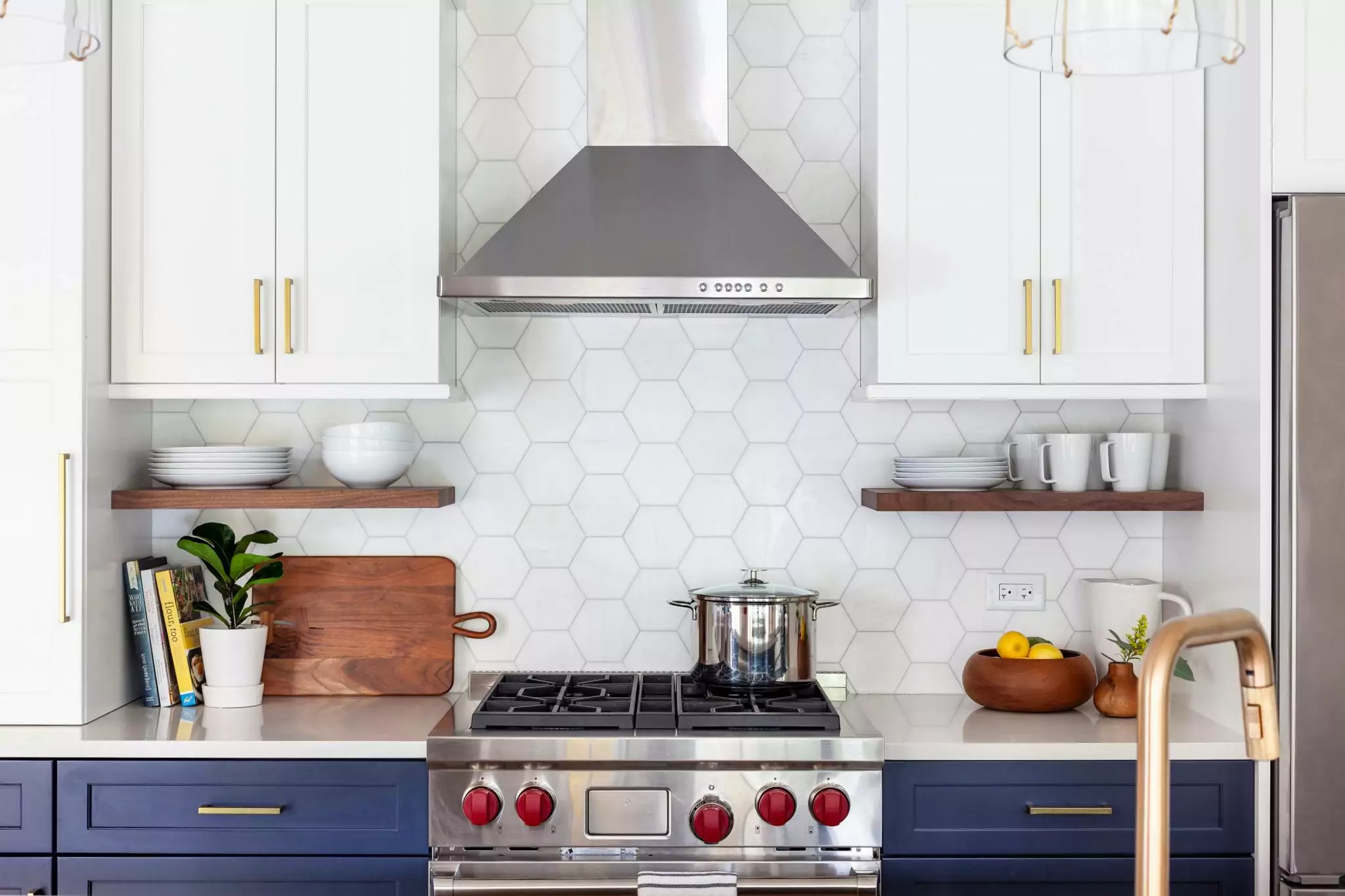 tile-backsplash-in-kitchen-remodel.jpg
