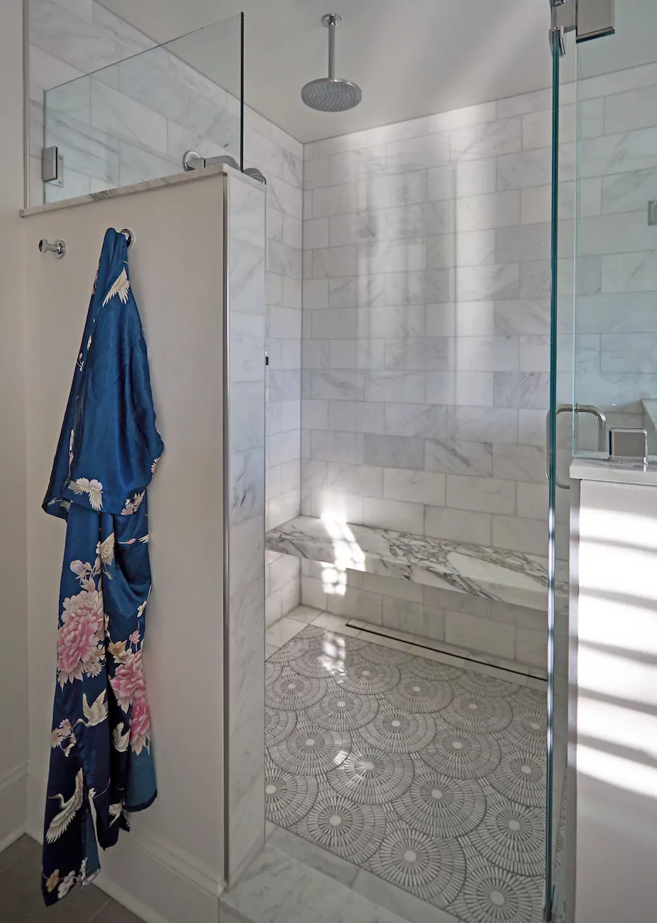 glass-shower-door-bench-tile-tks-design-studio